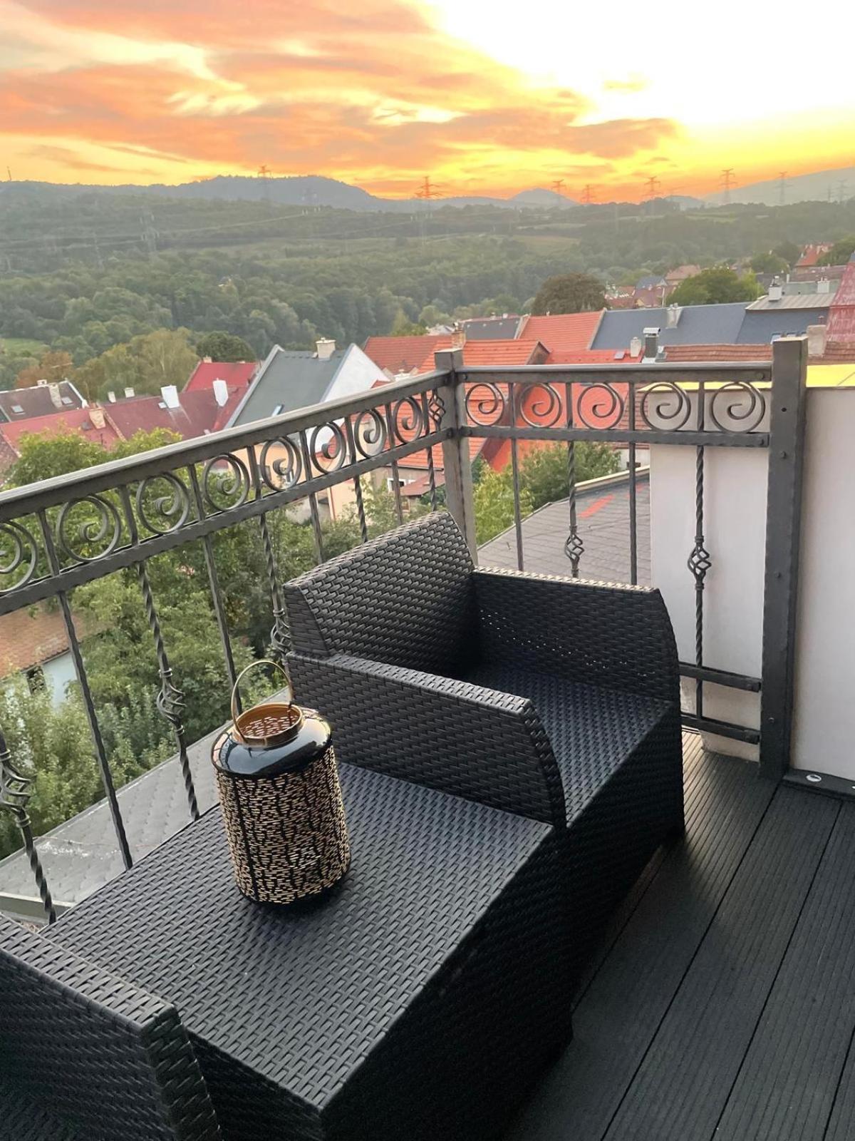Kadaň Apartament מראה חיצוני תמונה
